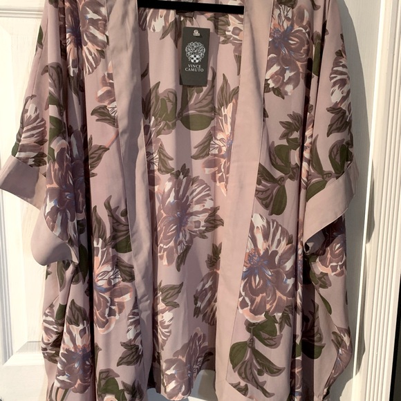Vince Camuto Floral Sheer Kimono - Picture 3 of 5